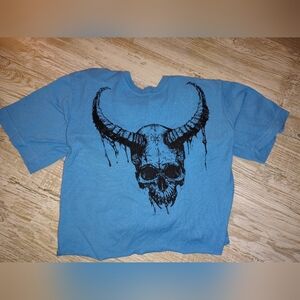 Stylish Blue Long Sleeve Top with Skull Design